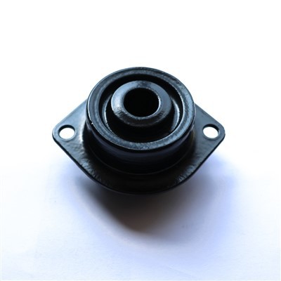 Automobiļu motora stiprinājums